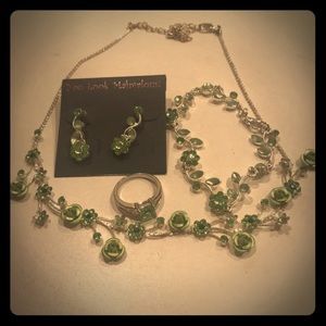 Green Flower Jewelry Set